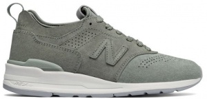 groene new balance sneakers